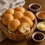 Pandesal (Filipino Rolls)