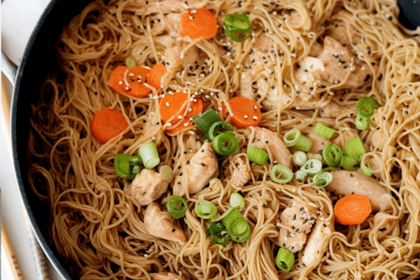 Bihon Pancit (Filipino Stir Fried Noodles)