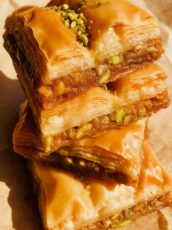 Taiwanese Pineapple Cake
