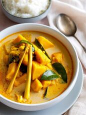 Creamy Coconut Indonesian Fish Curry